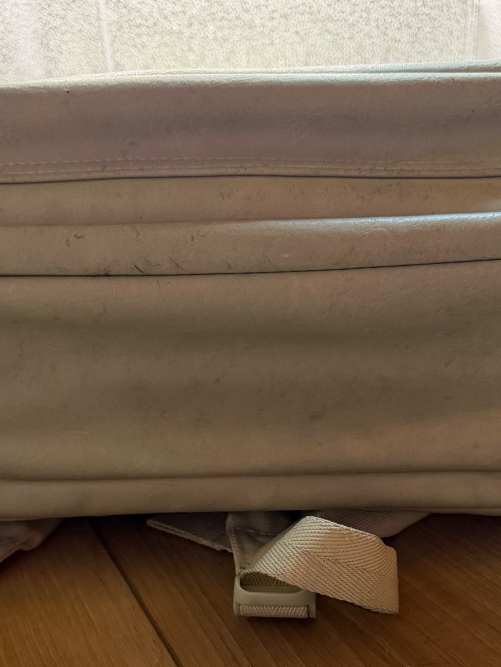 BEIS Backpack Pale Green Travel Laptop School Bag Neutral Everyday - Picture 2 of 9